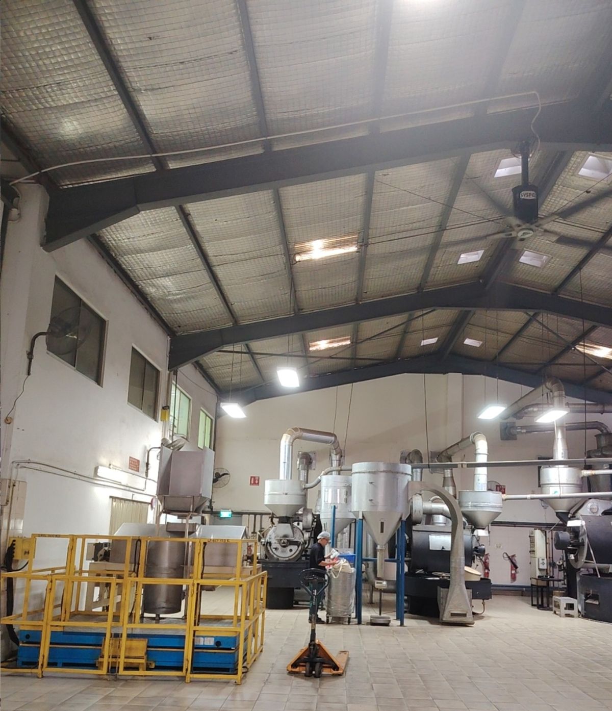 Factory production floor with process exhaust ventilation installed by Winsteam Engineering